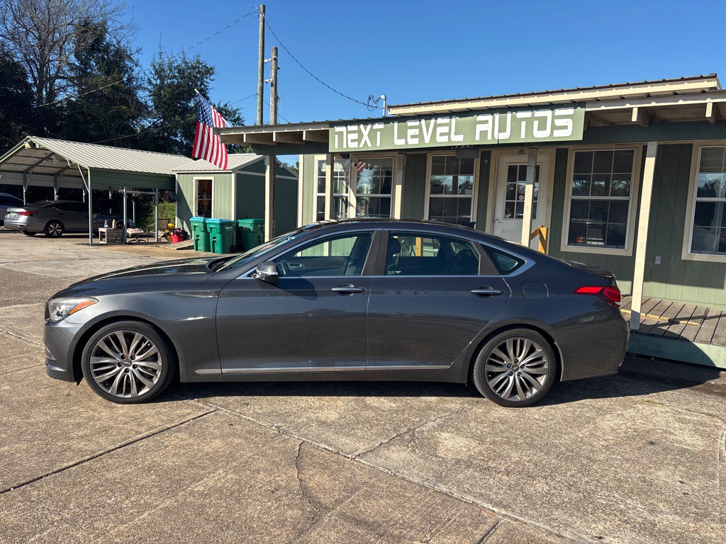 2017 Genesis G80 Image 2