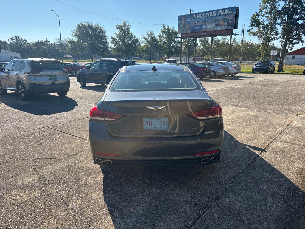 2017 Genesis G80 Image 8