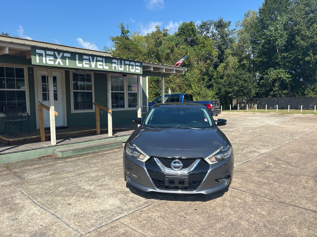 2017 Nissan Maxima Image 4