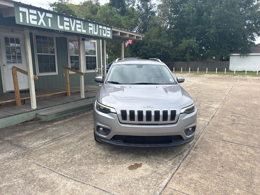 2019 Jeep Cherokee Image 4