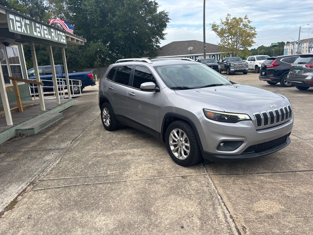 2019 Jeep Cherokee Image 5