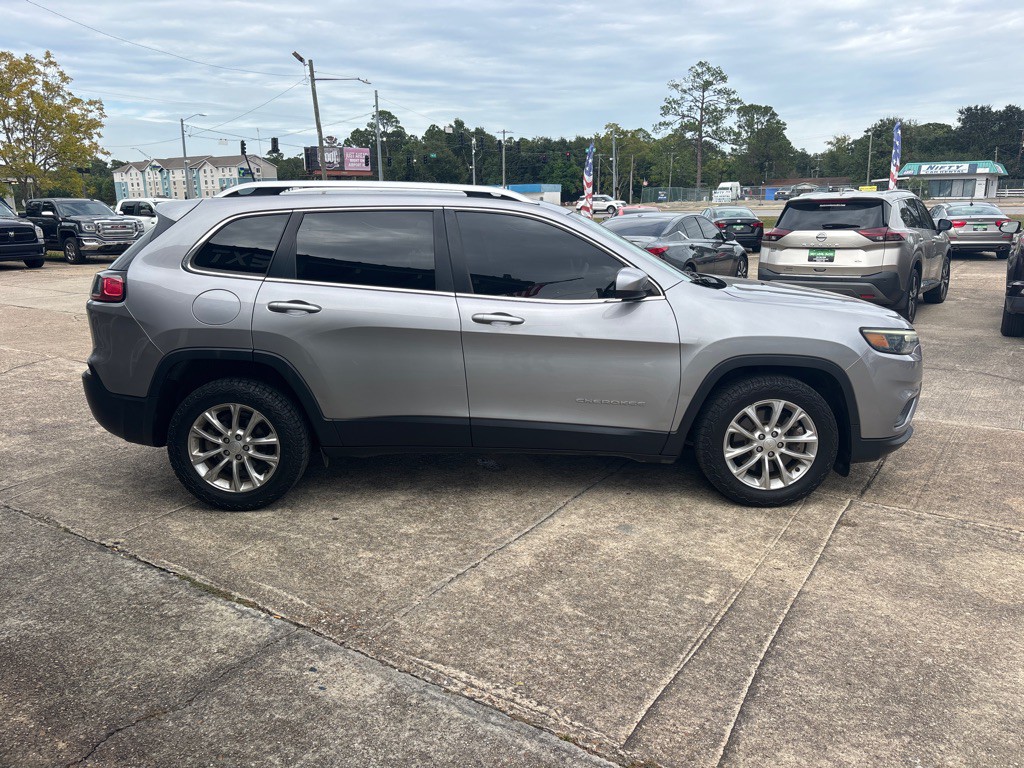 2019 Jeep Cherokee Image 6