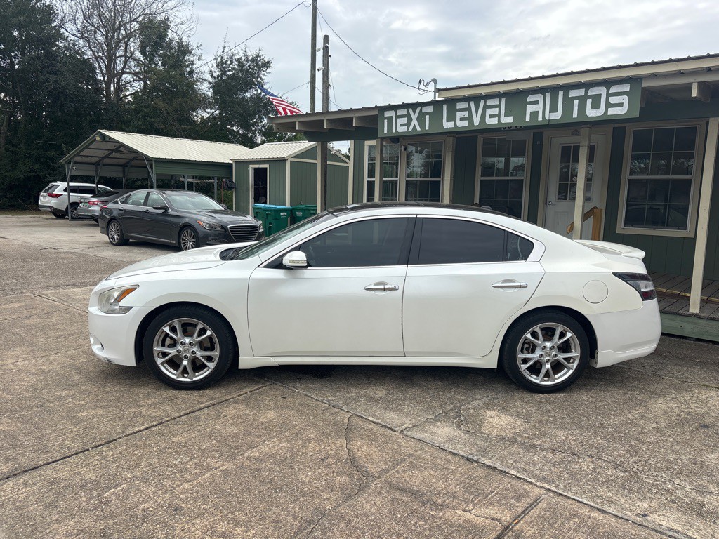 2014 Nissan Maxima Image 2
