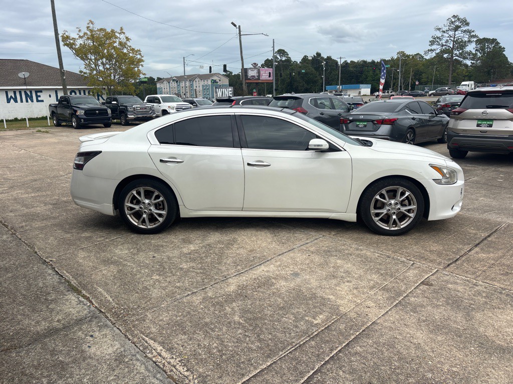 2014 Nissan Maxima Image 6