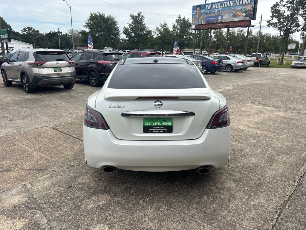 2014 Nissan Maxima Image 8