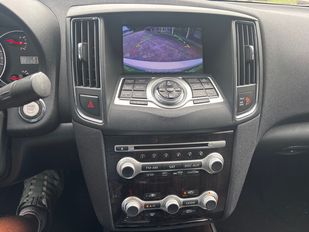 2014 Nissan Maxima Image 13