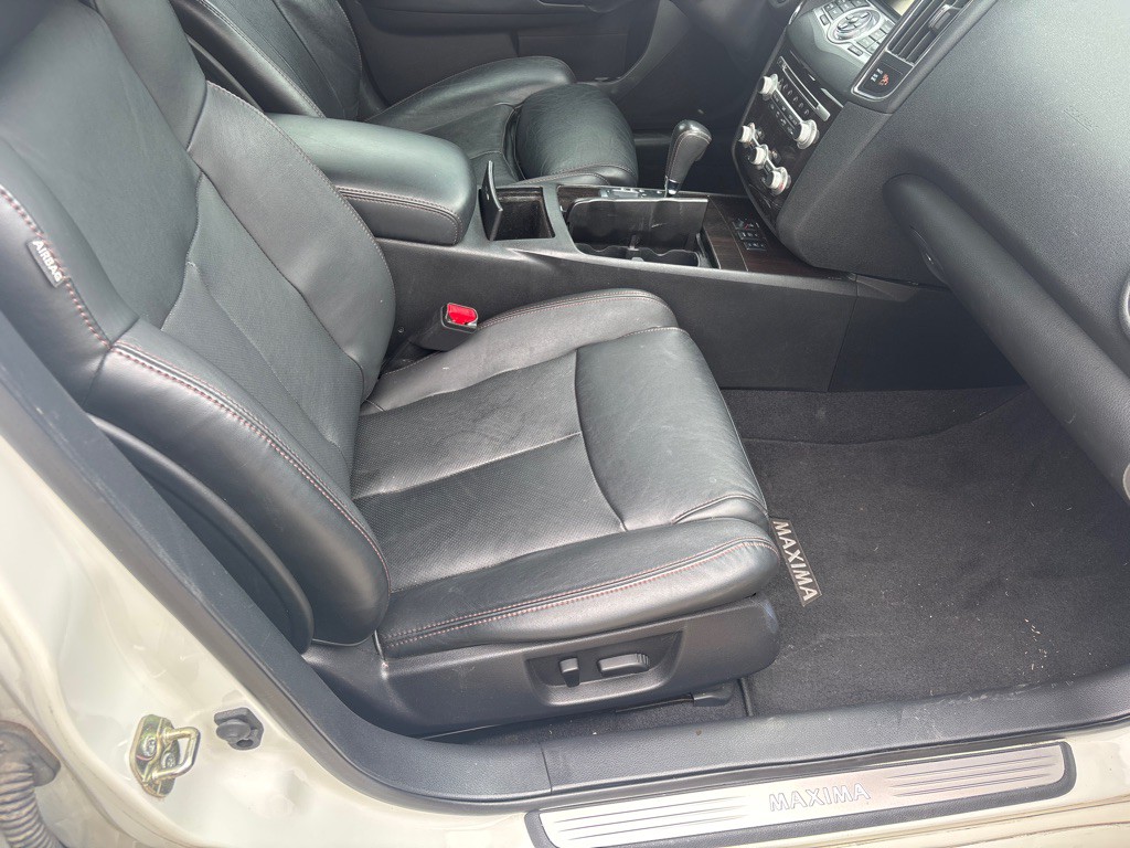 2014 Nissan Maxima Image 18