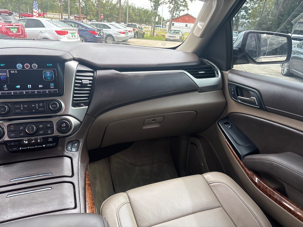 2015 Chevrolet Tahoe Image 19