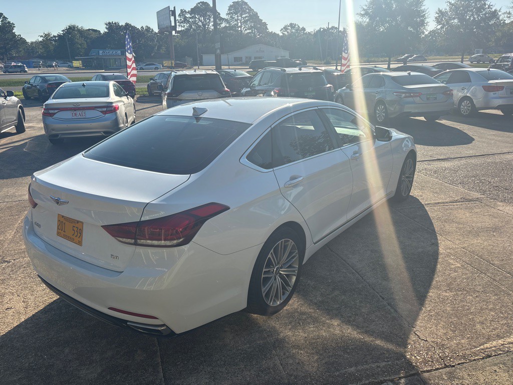 2019 Genesis G80 Image 7