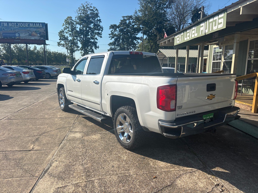 2017 Chevrolet Silverado 1500 Image 3