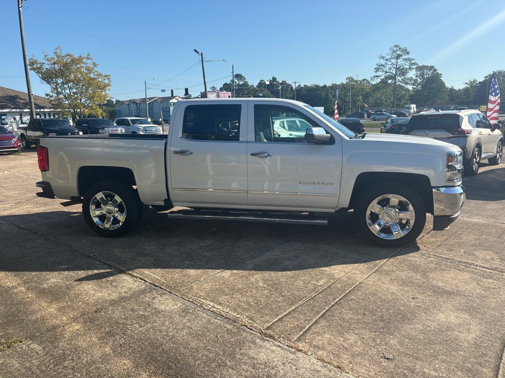 2017 Chevrolet Silverado 1500 Image 6