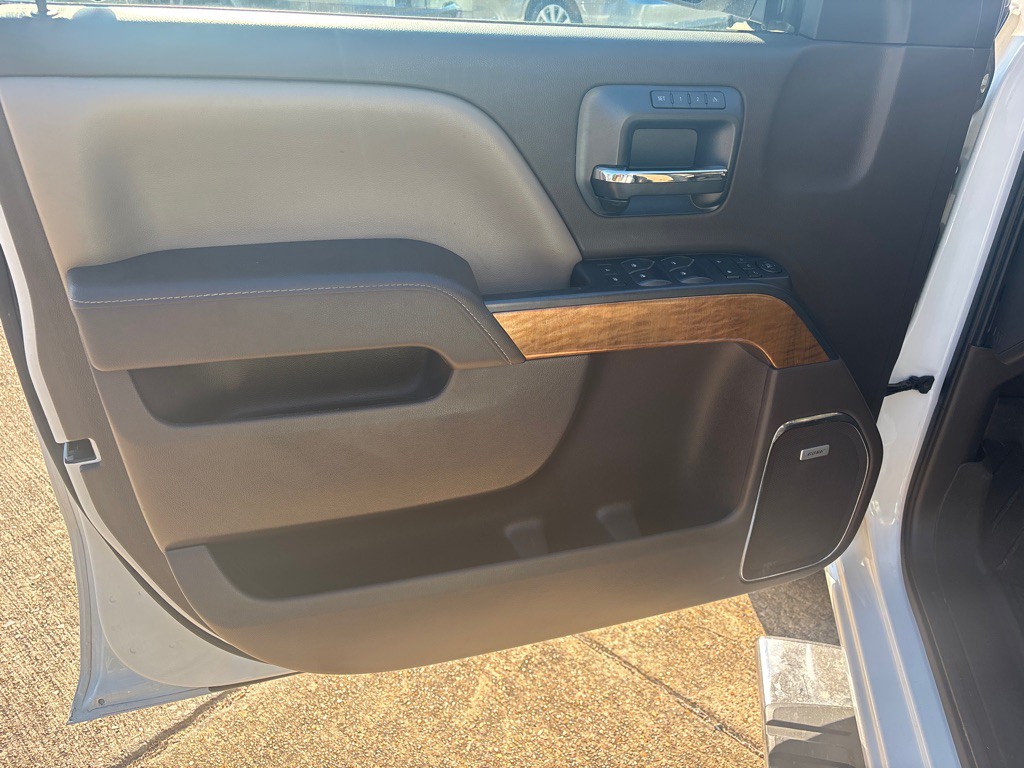 2017 Chevrolet Silverado 1500 Image 10