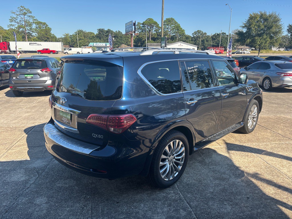 2015 INFINITI QX80 Image 7