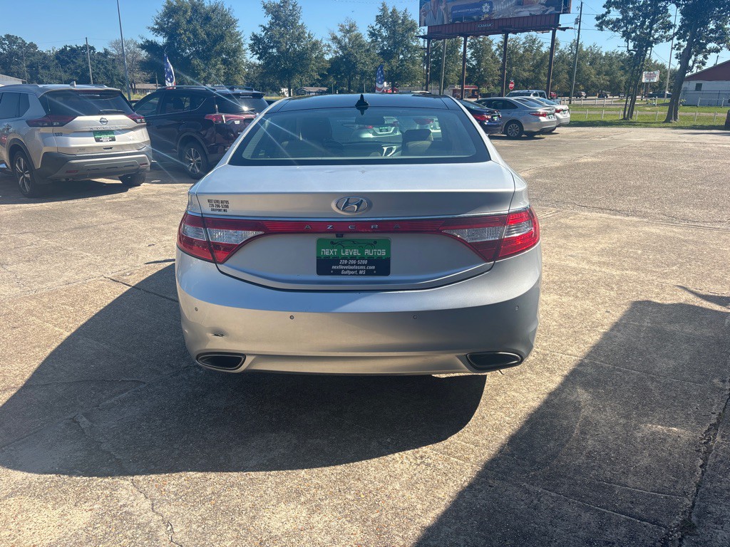 2013 Hyundai Azera Image 8