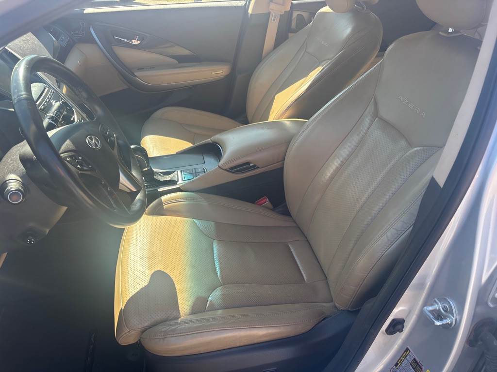 2013 Hyundai Azera Image 11