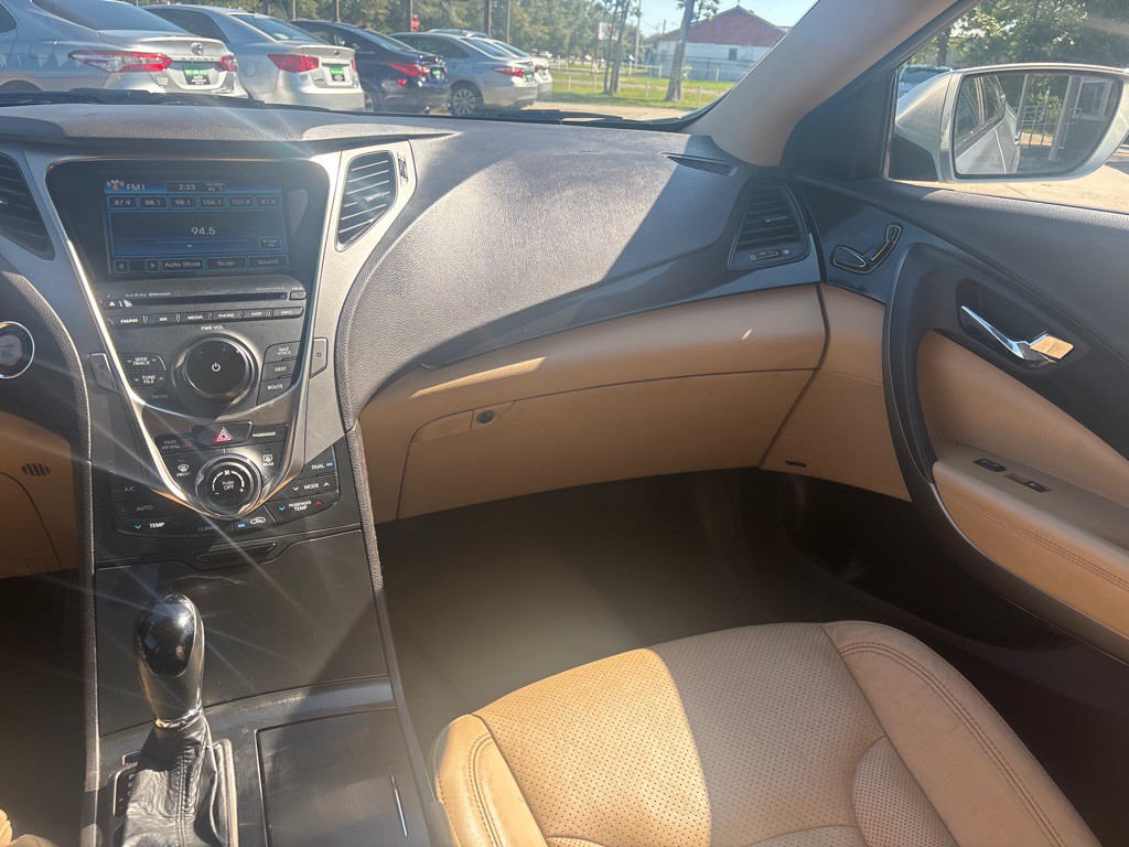 2013 Hyundai Azera Image 18