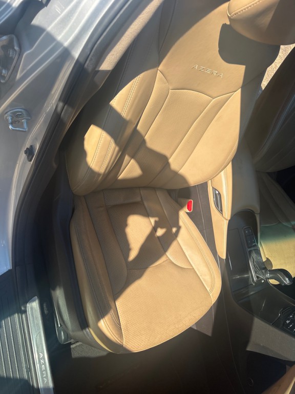 2013 Hyundai Azera Image 19