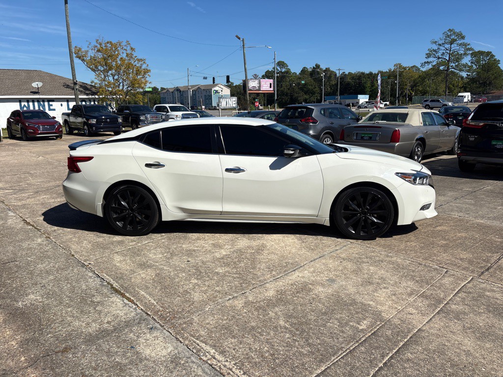 2018 Nissan Maxima Image 6