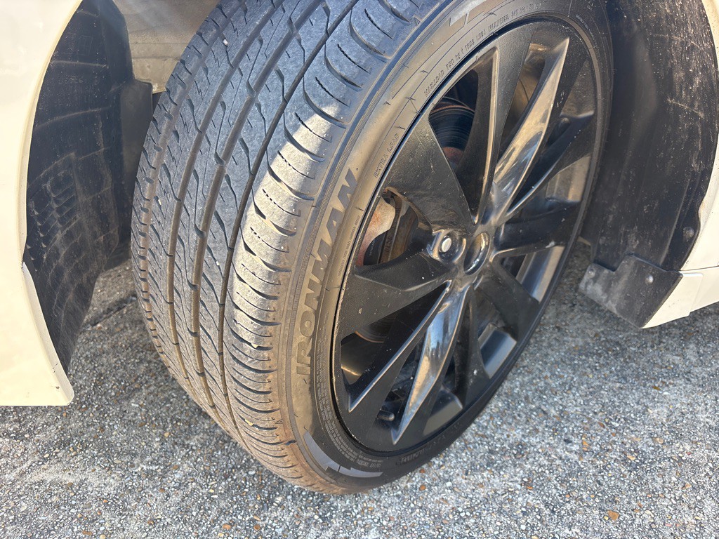 2018 Nissan Maxima Image 9