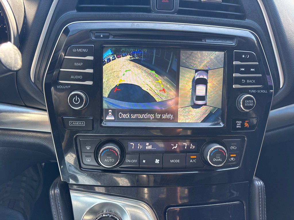 2018 Nissan Maxima Image 13