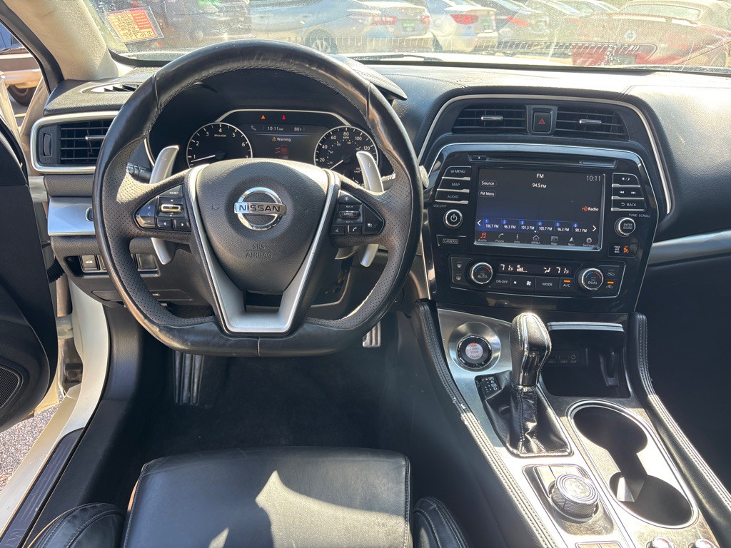 2018 Nissan Maxima Image 16