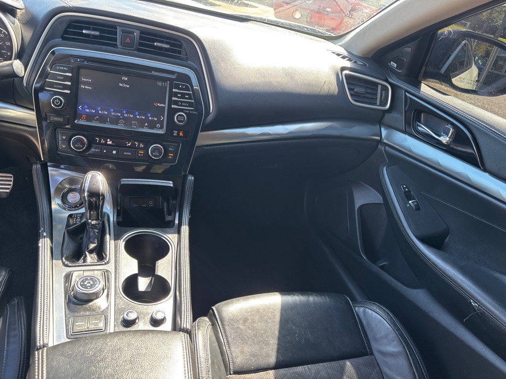 2018 Nissan Maxima Image 17