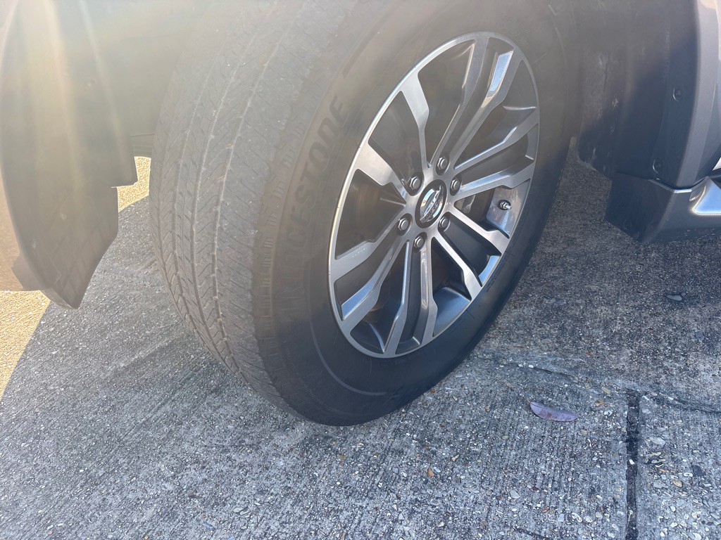 2018 Nissan Armada Image 12