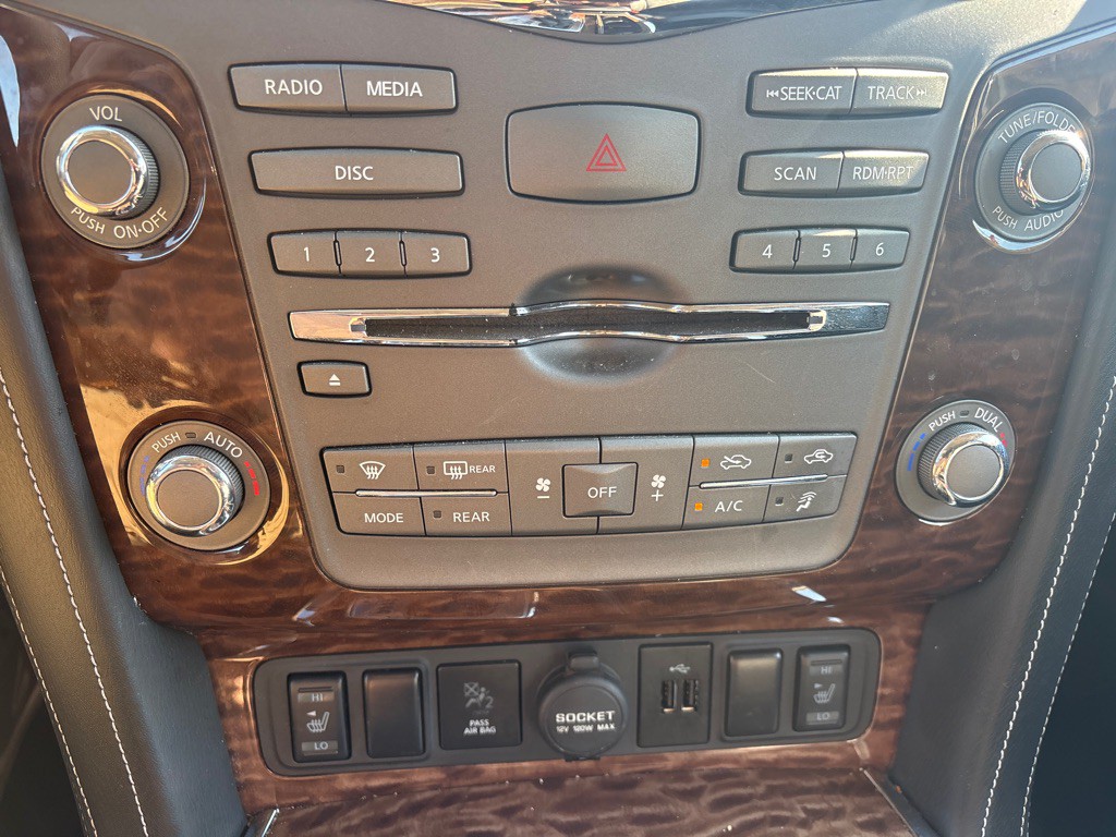 2018 Nissan Armada Image 18