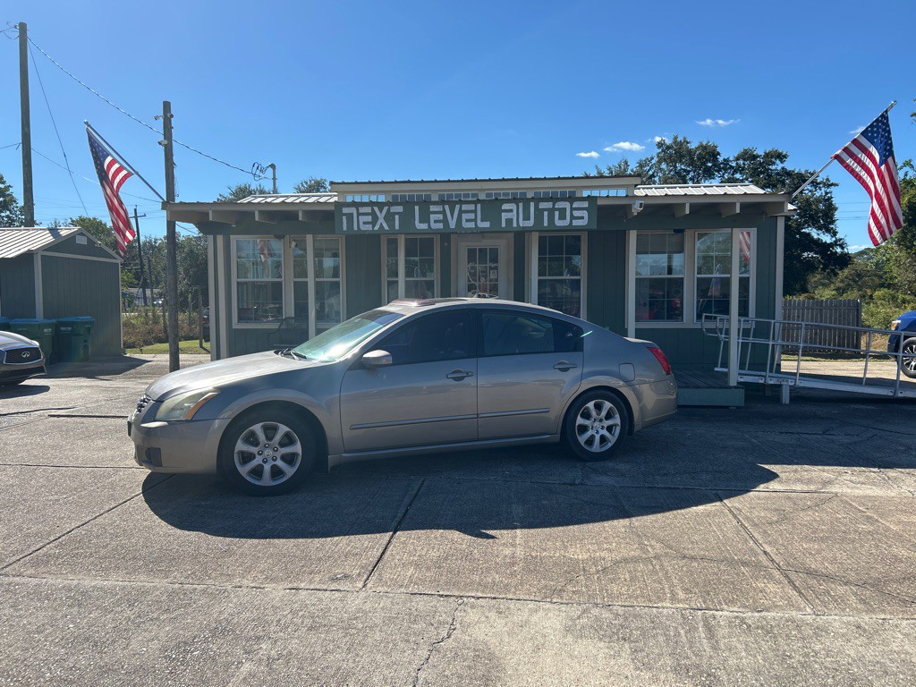 2008 Nissan Maxima Image 1