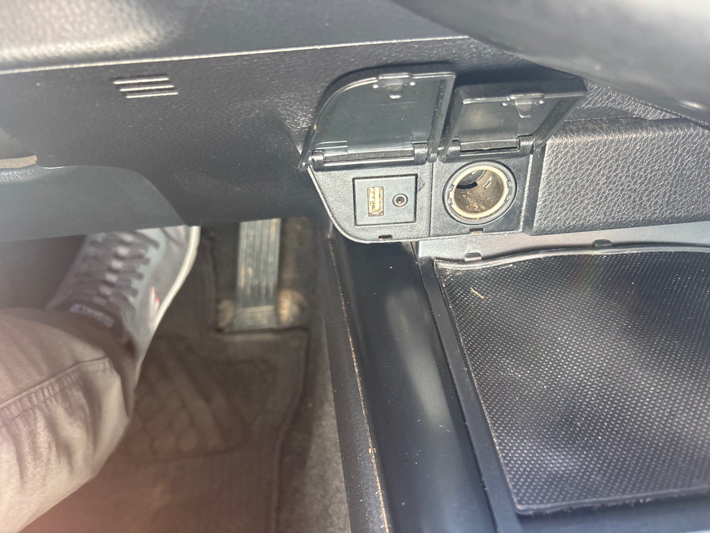 2019 Toyota Camry Image 14