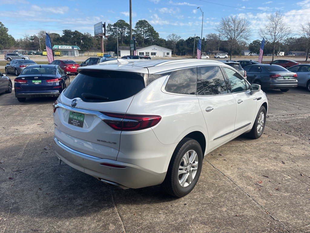 2018 Buick Enclave Image 7