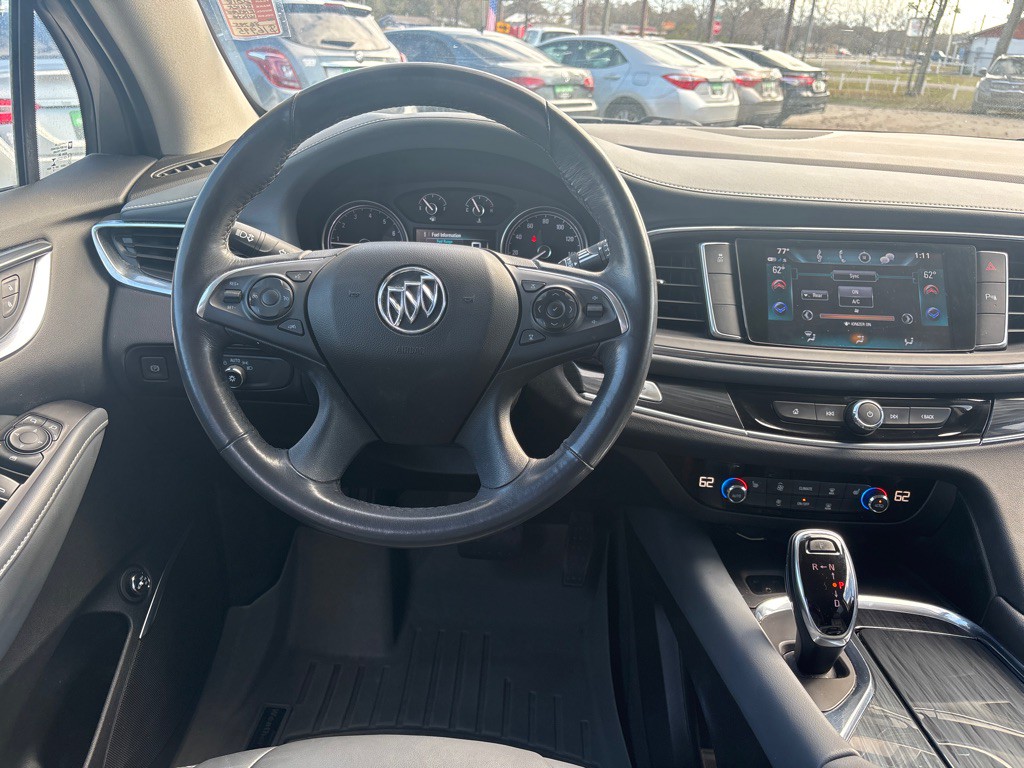 2018 Buick Enclave Image 14