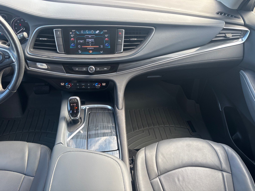 2018 Buick Enclave Image 15