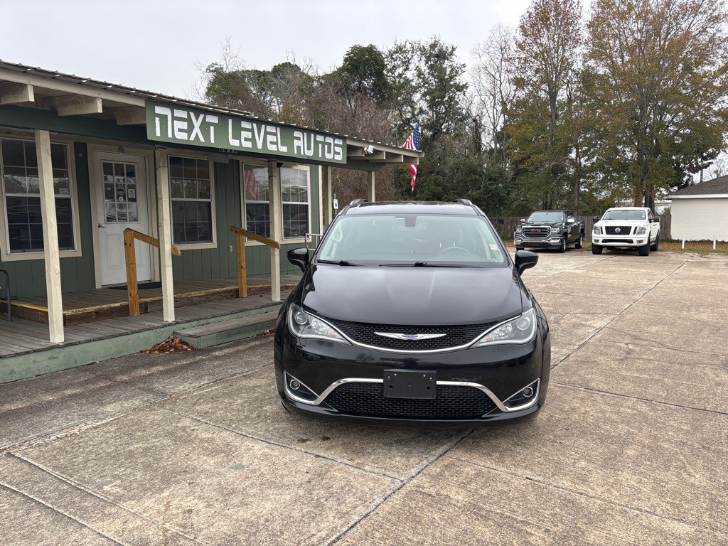 2020 Chrysler Pacifica Image 4