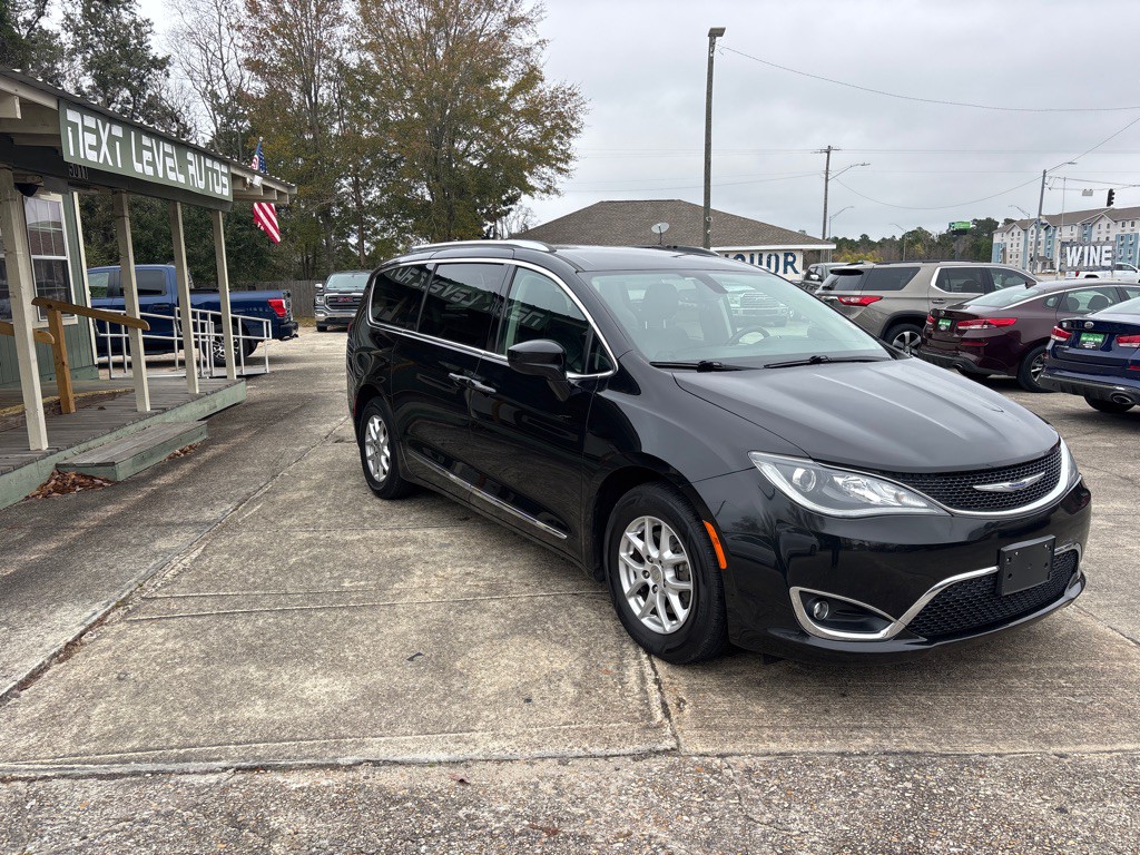 2020 Chrysler Pacifica Image 5
