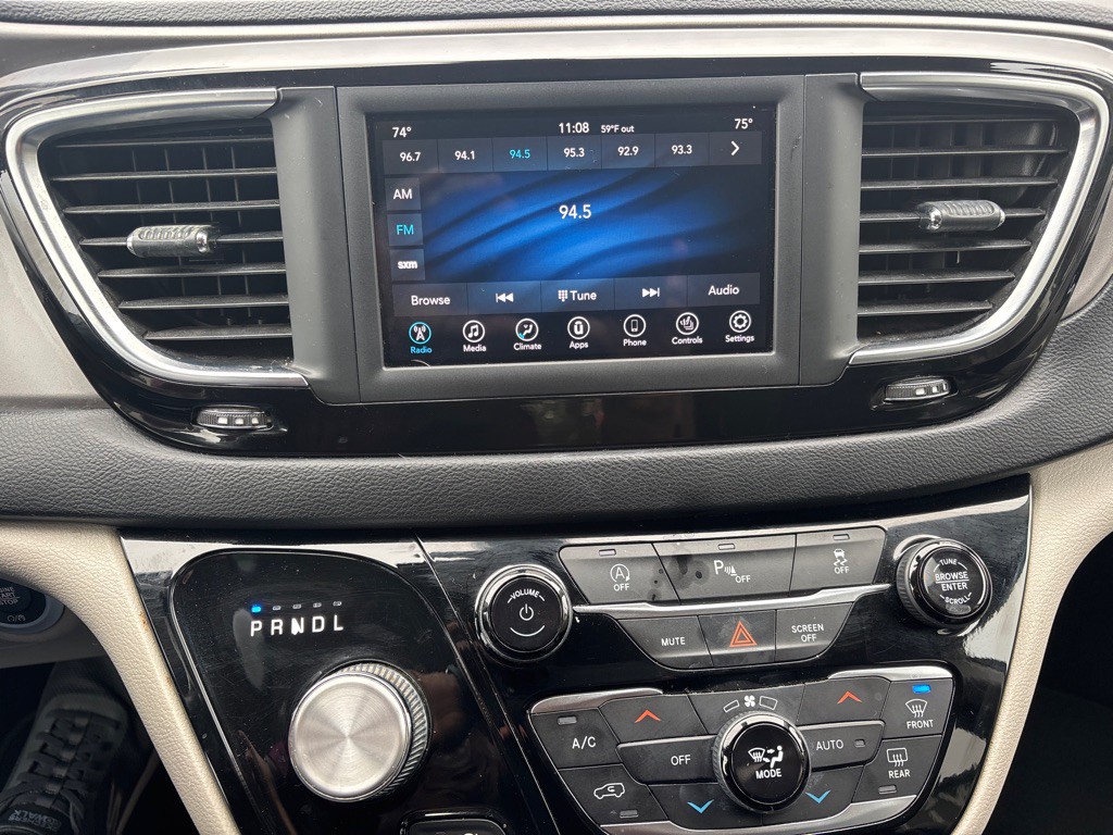 2020 Chrysler Pacifica Image 14