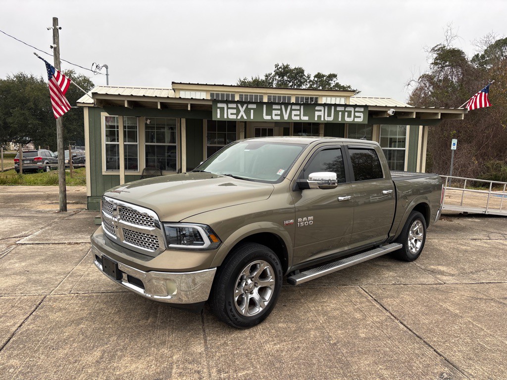 2014 RAM 1500 Image 1