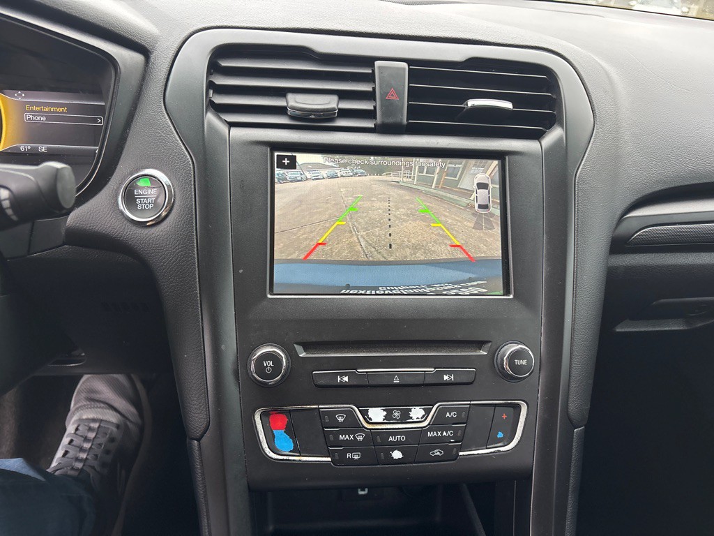 2018 Ford Fusion Image 16