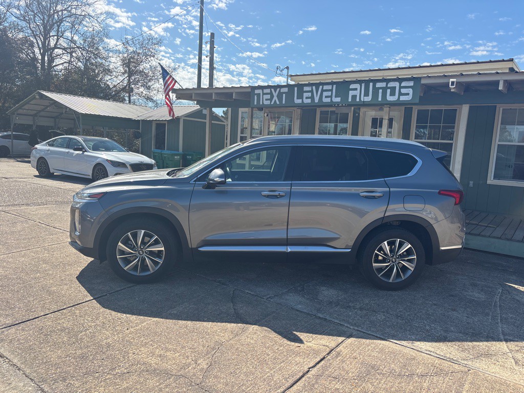 2019 Hyundai Santa Fe Image 2