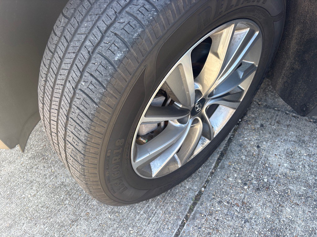 2019 Hyundai Santa Fe Image 10