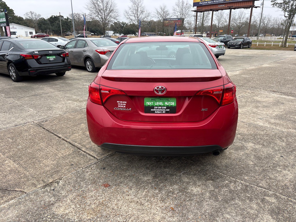 2017 Toyota Corolla Image 8