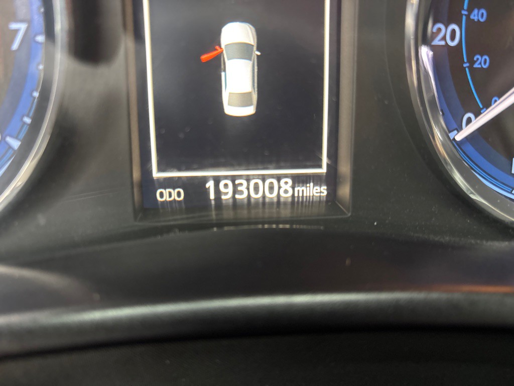 2017 Toyota Corolla Image 12