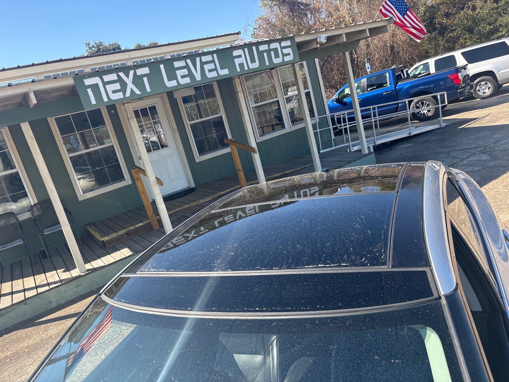 2020 Nissan Maxima Image 9