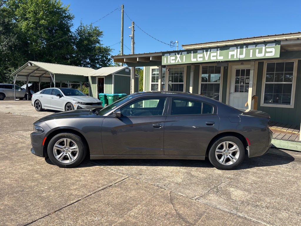 2022 Dodge Charger Image 2