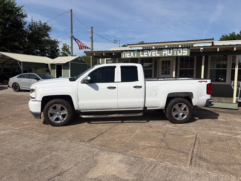 2019 Chevrolet Silverado 1500 Image 2