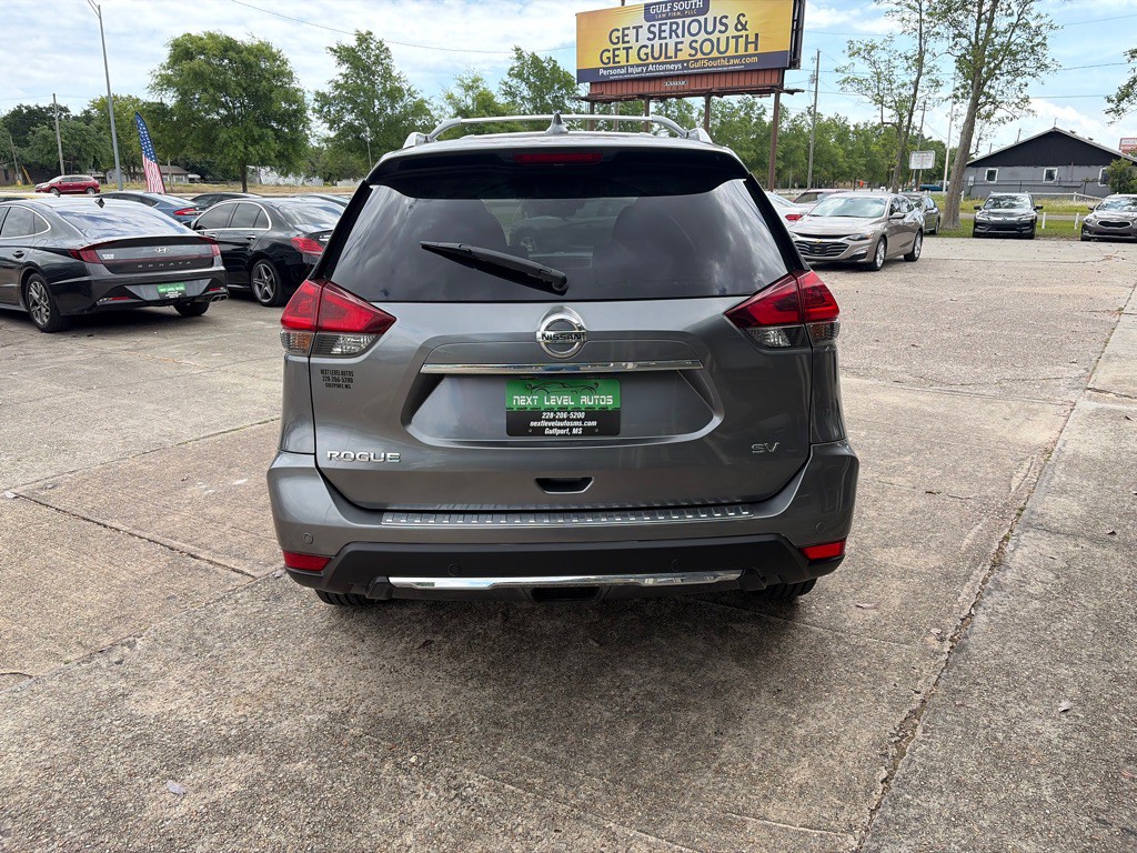 2019 Nissan Rogue Image 8
