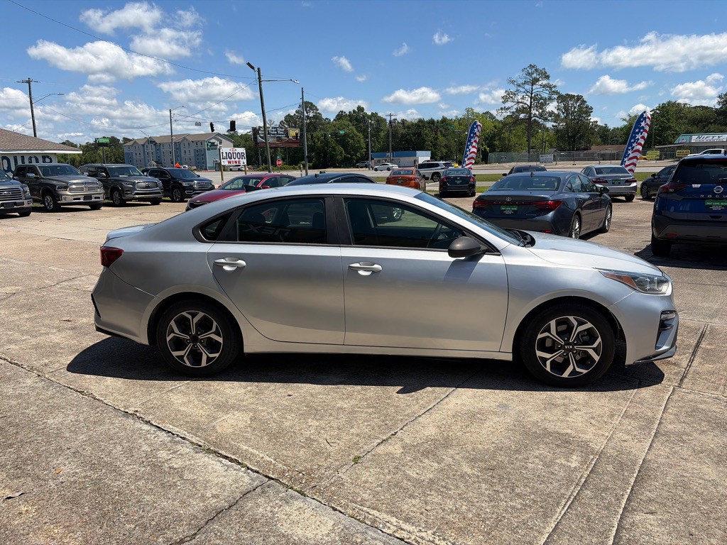 2020 Kia Forte Image 6