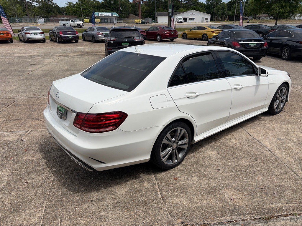 2015 Mercedes-Benz E-Class Image 7
