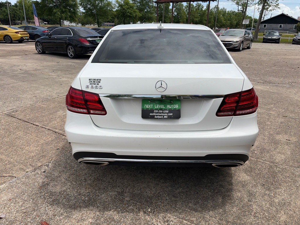 2015 Mercedes-Benz E-Class Image 8