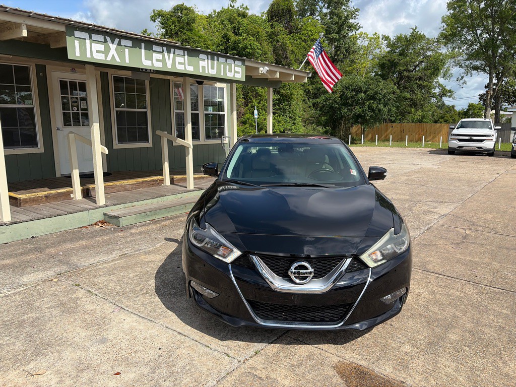 2017 Nissan Maxima Image 4